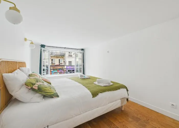 Super 3 Pieces Centre * Paris