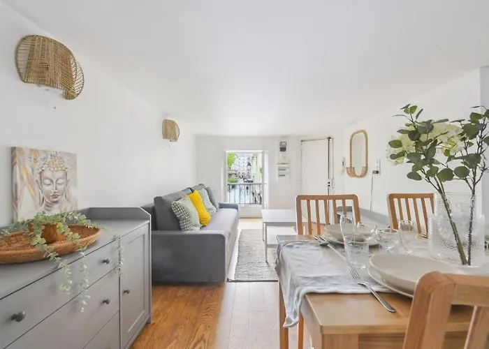 Lägenhet Super 3 Pieces Centre